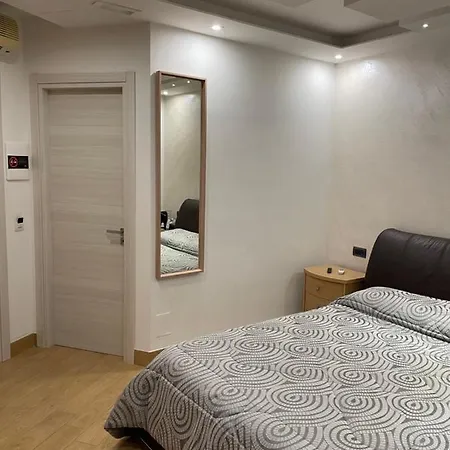 B&B Rossini Luxury 2 Cosenza Exterior photo