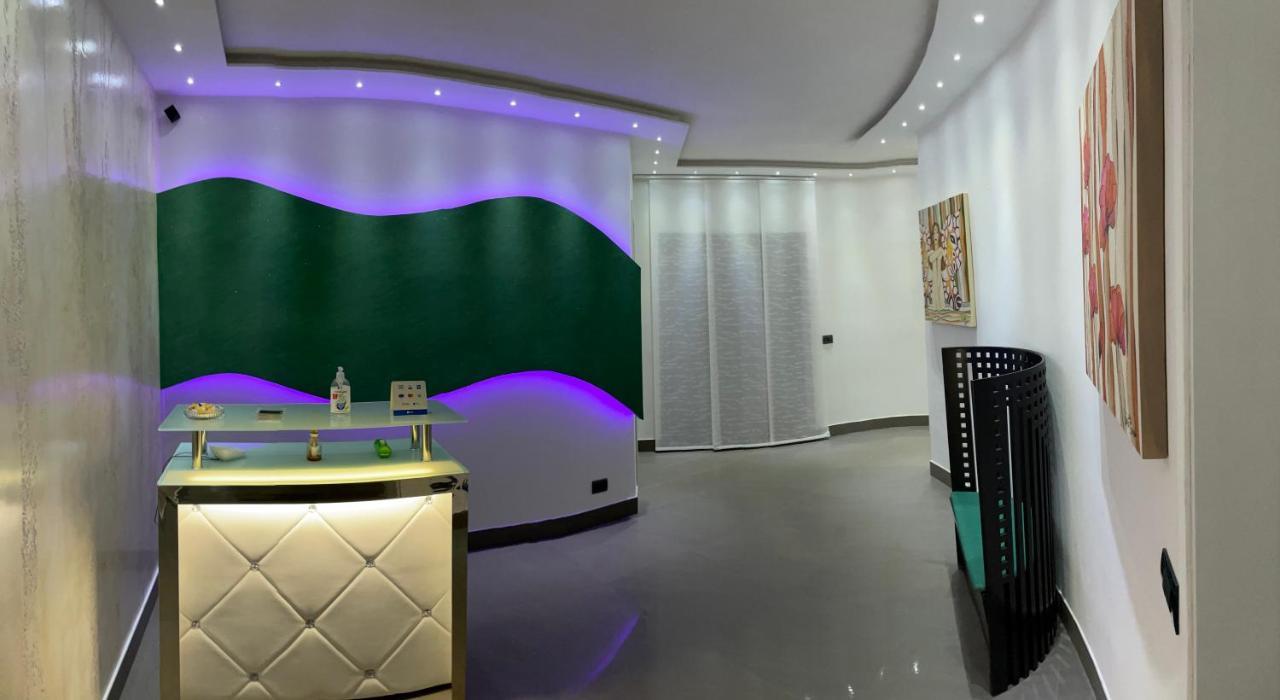 Bed & Breakfast Rossini Luxury 2