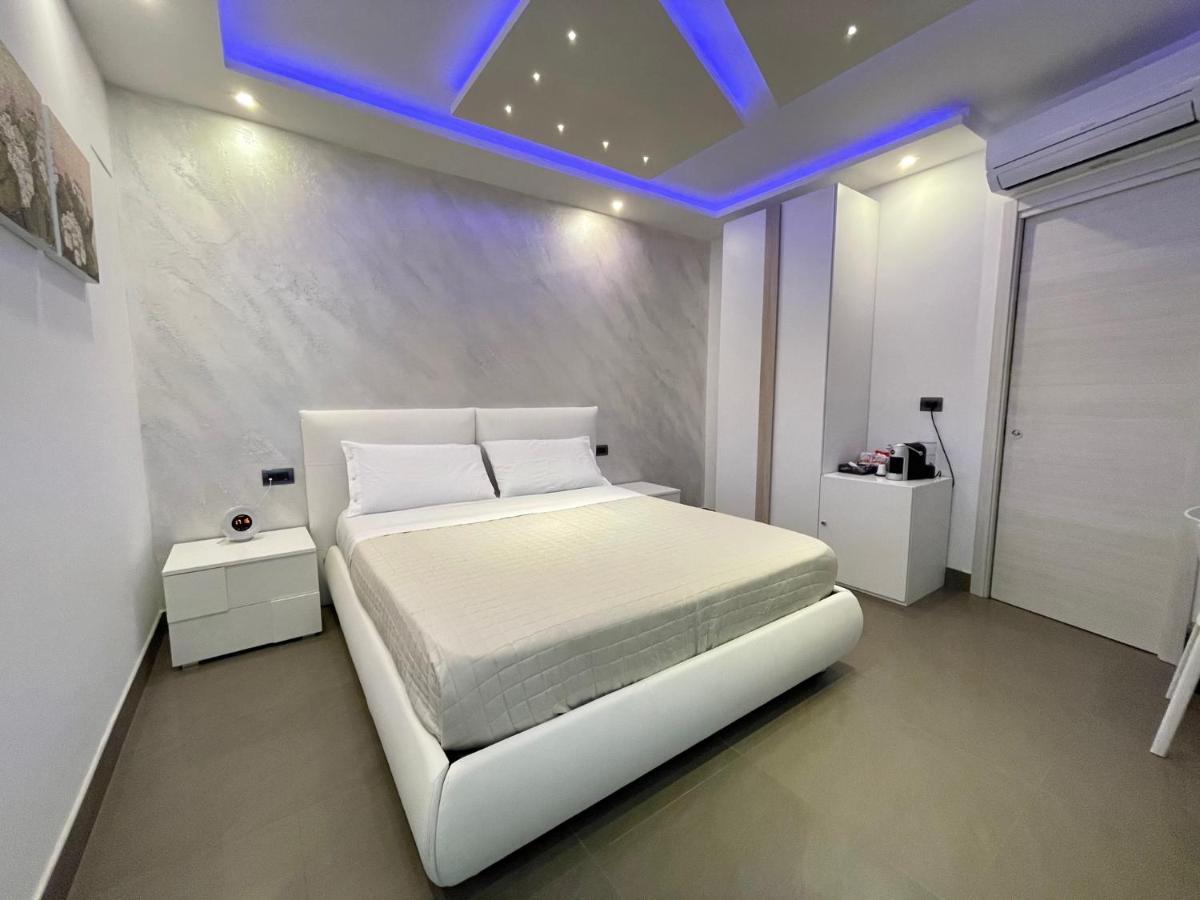 Rossini Luxury 2 Bed & Breakfast Cosenza