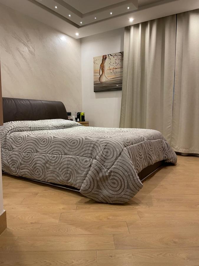 Rossini Luxury 2 Bed & Breakfast *